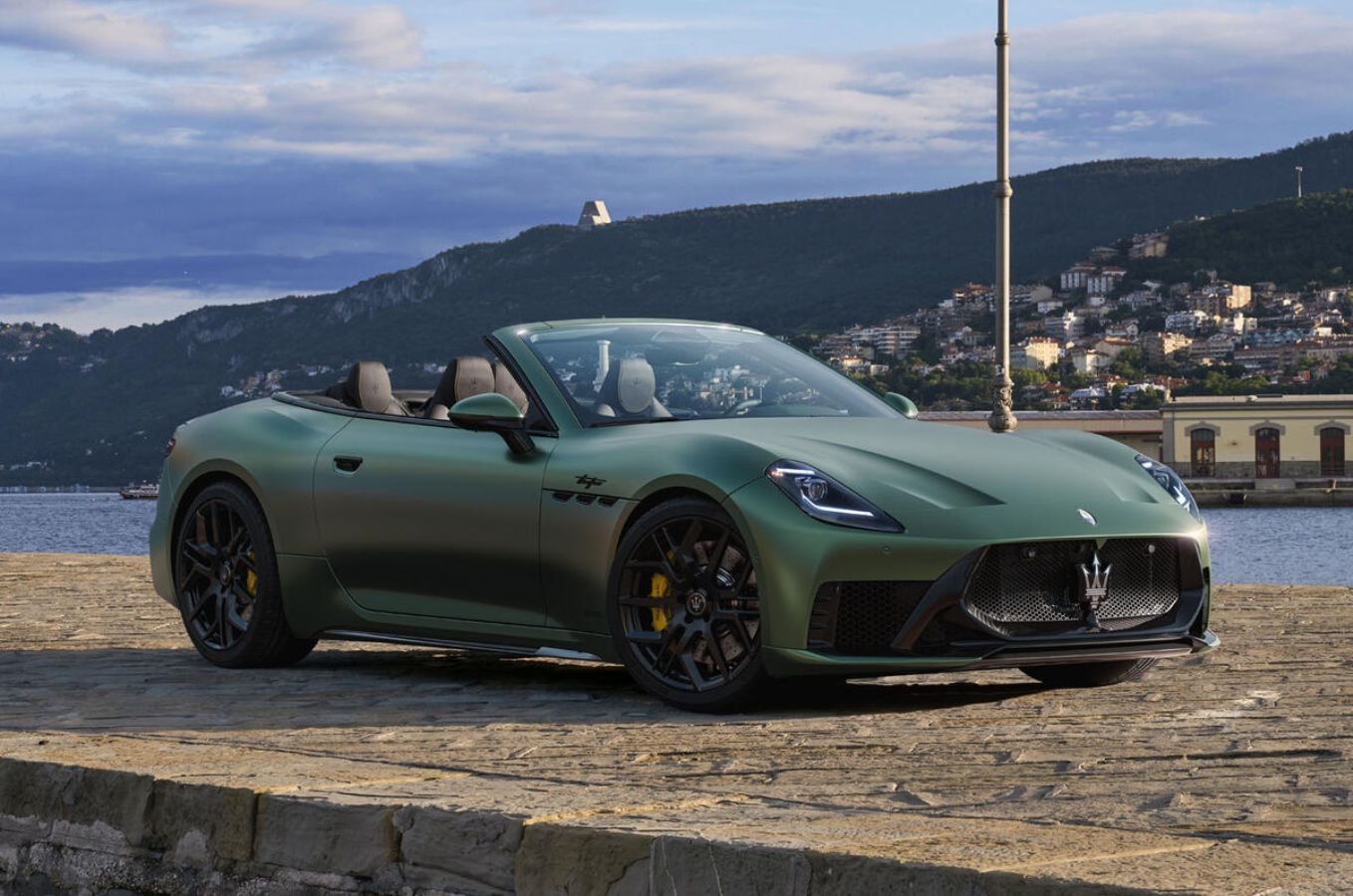 Αυτές είναι οι ανανεωμένες Maserati Granturismo, Grancabrio & Grecale